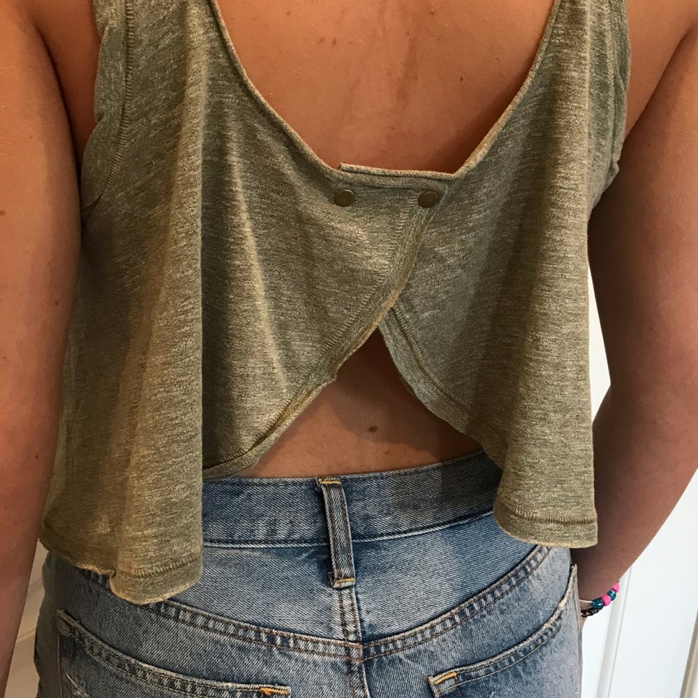 NWOT Free People split back crop tank